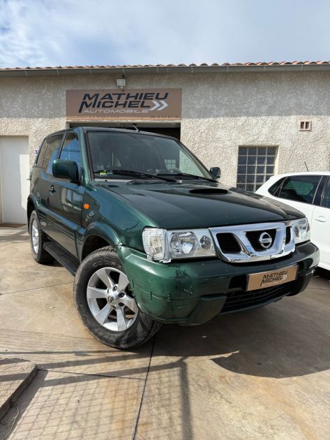 NISSAN TERRANO COURT 3 PORTES 2.7 125  