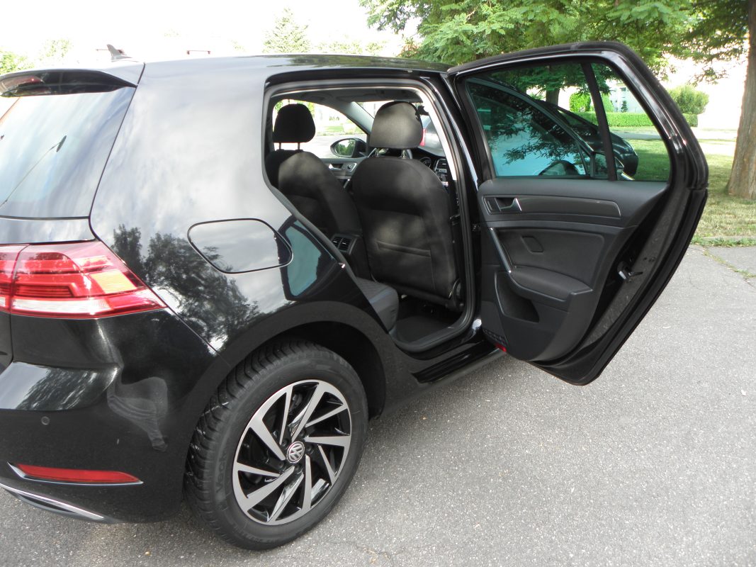 VOLKSWAGEN GOLF VII 1.0 TSI 116CH CONNECT 5 PORTES  / 6CV 2018