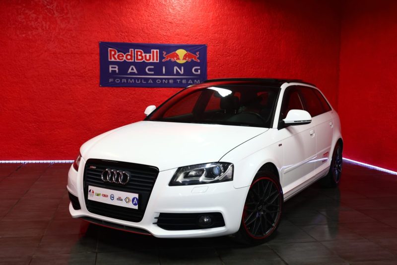 🟢 Audi A3 1.8 TFSI 160 cv S-line Sportback / Ecran / Camera / Cuir / Led / Régulateur / Gps / Bluet