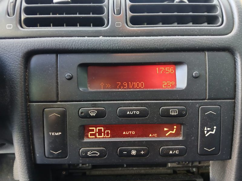 PEUGEOT 406 2.0  HDI  110 CV SR 2001