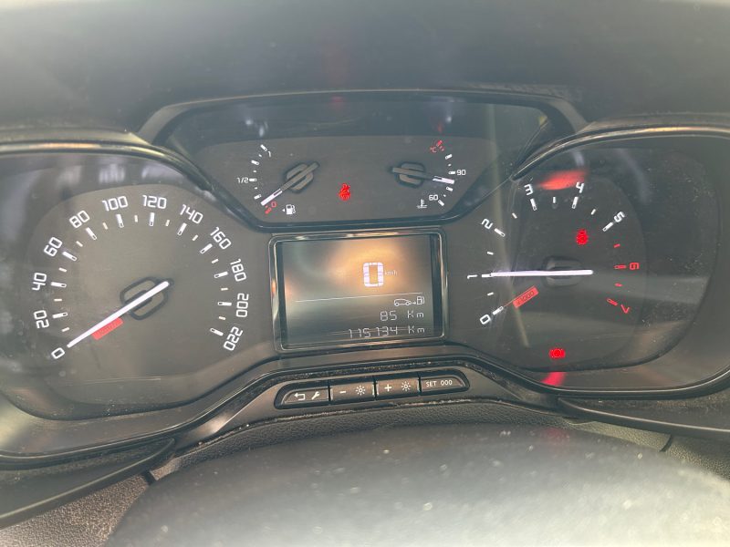 CITROEN BERLINGO M 650 1.2 110 CONTROL 12/2021 PRIX HT : 4990 € PRIX TTC : 5990