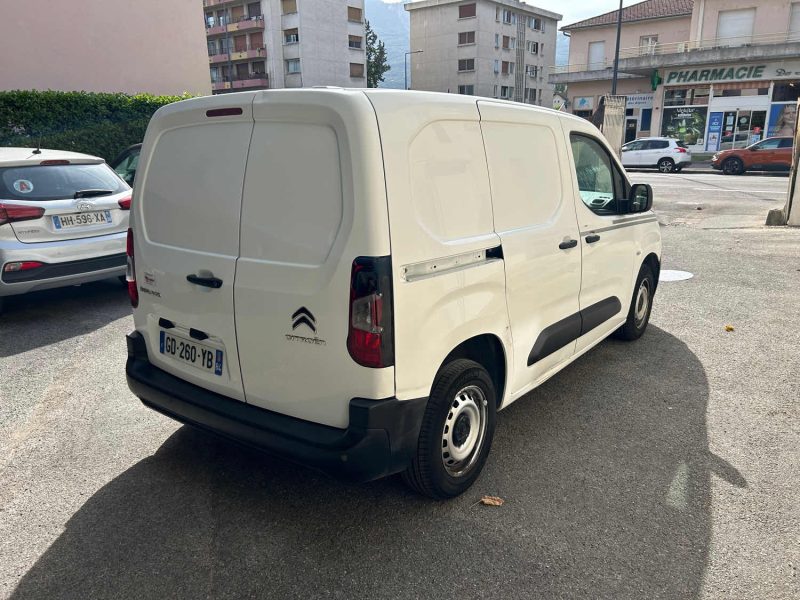 CITROEN BERLINGO M 650 1.2 110 CONTROL 12/2021 PRIX HT : 4990 € PRIX TTC : 5990