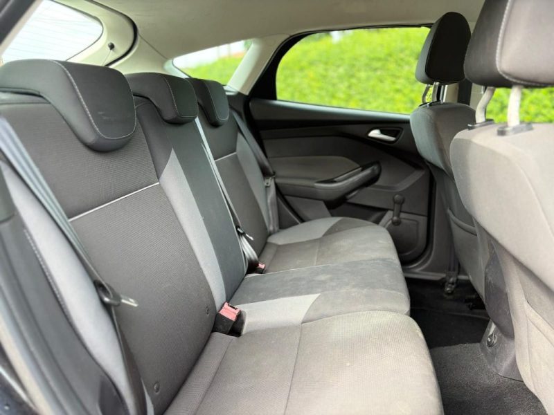 FORD FOCUS 1.6 TDCI TREND 95CH // Carnet d’entretien à jour // Historique disponible