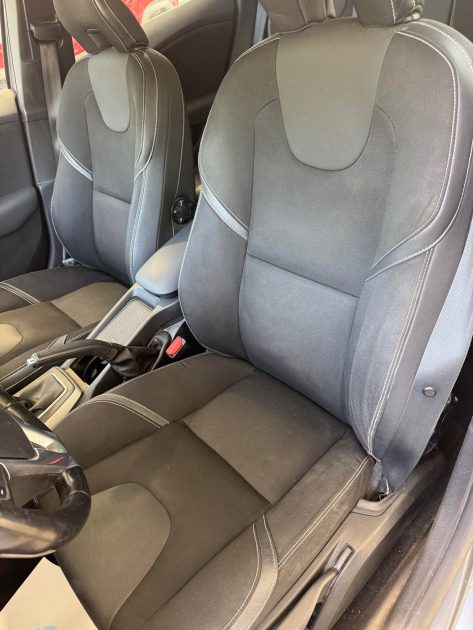 VOLVO V40 D3 2.0 TDI 150 Cv BUSINESS BOITE AUTO
