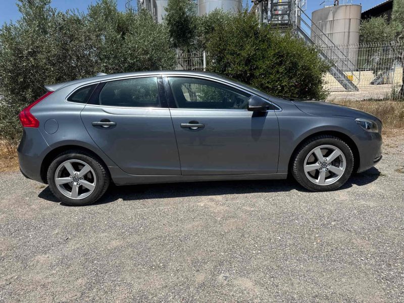 VOLVO V40 D3 2.0 TDI 150 Cv BUSINESS BOITE AUTO