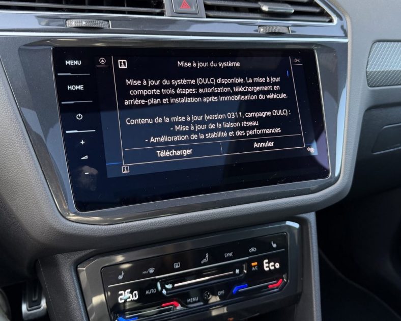 VOLKSWAGEN TIGUAN 245 ch R-LINE EDITITION -PHASE 2 - ENTRETIENT COMPLET - FULL OPTION