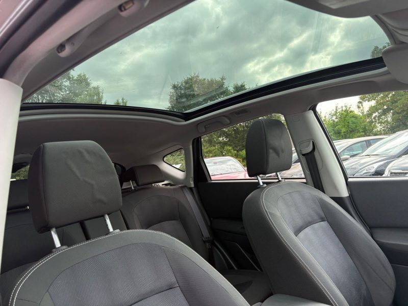 NISSAN QASHQAI 1.5 DCI 110CV Tekna garantie 12 mois