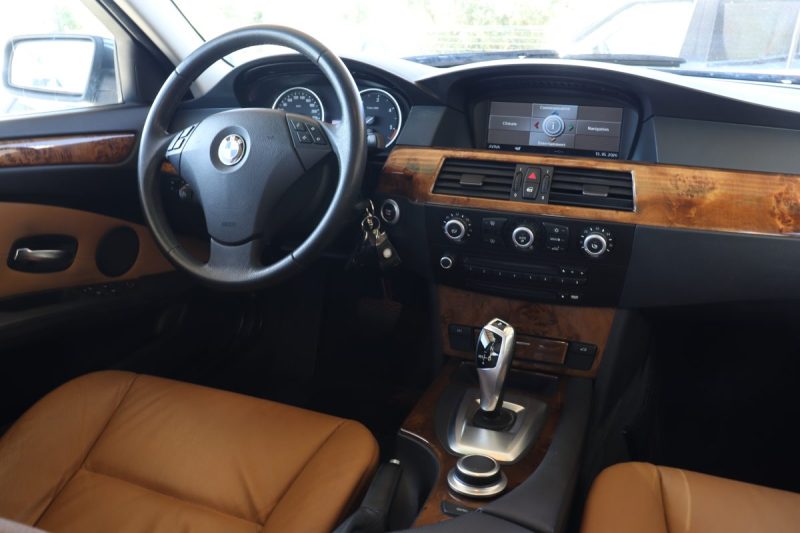 BMW 520DA TOURING E61 LUXE 