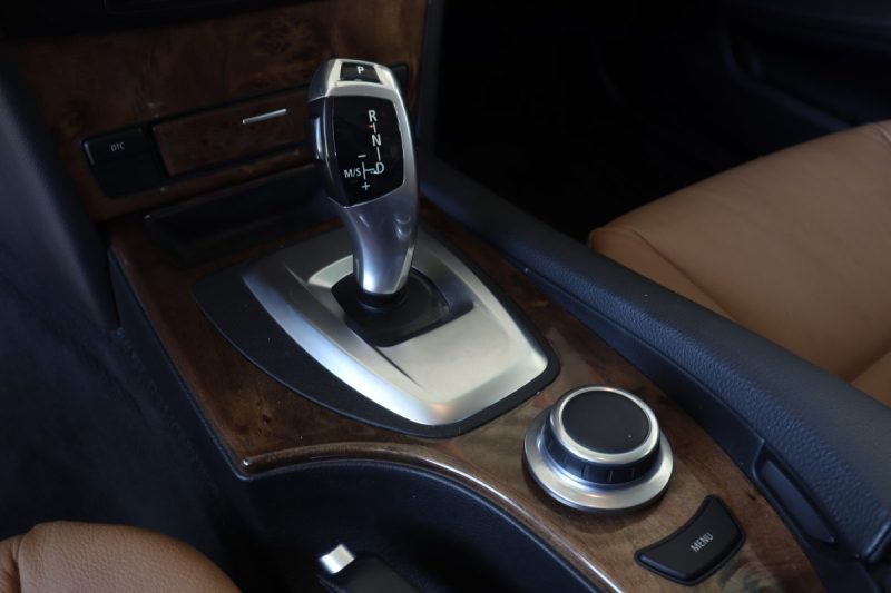 BMW 520DA TOURING E61 LUXE 