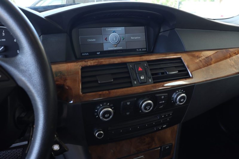 BMW 520DA TOURING E61 LUXE 