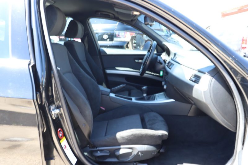 BMW 320D TOURING E91 163 M SPORT DESIGN 