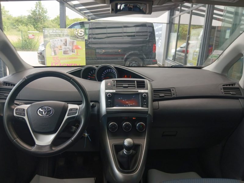 TOYOTA VERSO 1.6 112 CV  D-4D ACTIVE 2014