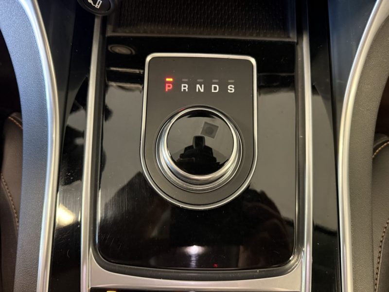 JAGUAR XE 2.0 D 180 ch Prestige BVA8