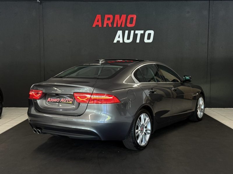 JAGUAR XE 2.0 D 180 ch Prestige BVA8