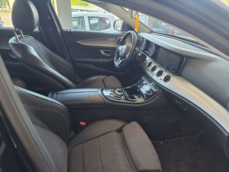 MERCEDES CLASSE E E200 D 150CH SPORTLINE BA ANNEE 2018 153250KM GARANTIE 1 UN