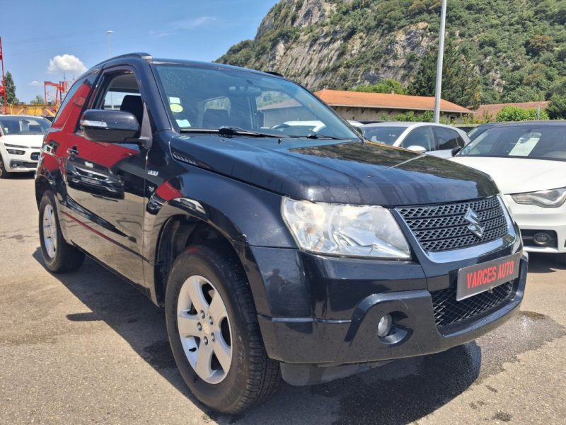 SUZUKI GRAND VITARA  1.9 DDIS 129 CV 3P 4X4 ENTRETIEN A JOUR 