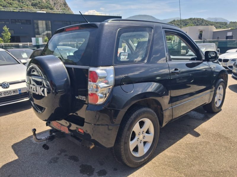 SUZUKI GRAND VITARA  1.9 DDIS 129 CV 3P 4X4 ENTRETIEN A JOUR 