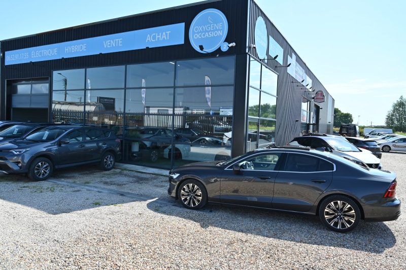 VOLVO S60 T6 AWD 253+145CH ULTIMATE STYLE CHROME PLUG-IN-HYBRID 04/2024 TVA RECUPERABLE