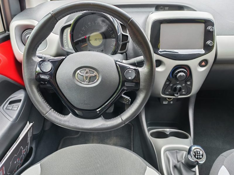 Toyota Aygo II 1.0l VVTI X-Play - Garantie 6 mois