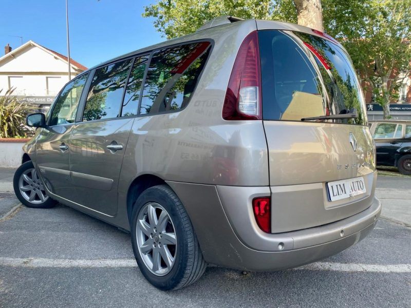 RENAULT GRAND ESPACE IV 2.0 dCi 130 25TH 7 Places