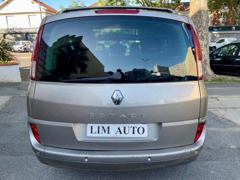 RENAULT GRAND ESPACE IV 2.0 dCi 130 25TH 7 Places