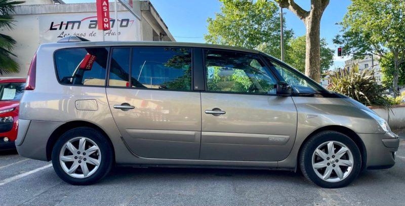 RENAULT GRAND ESPACE IV 2.0 dCi 130 25TH 7 Places