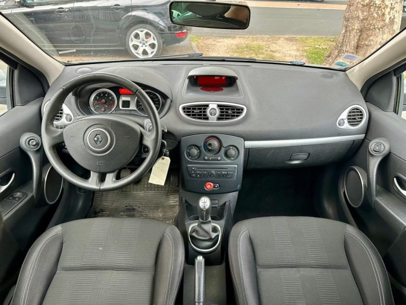 RENAULT CLIO III 1.2 TCE 100 EXPRESSION 5 Portes