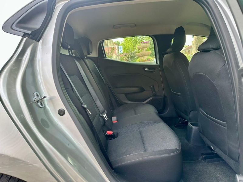 RENAULT CLIO V 1.6 E-TECH 140 BUSINESS 