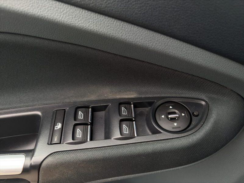 FORD C-MAX 1.6 TDCi 116 cv Titanium