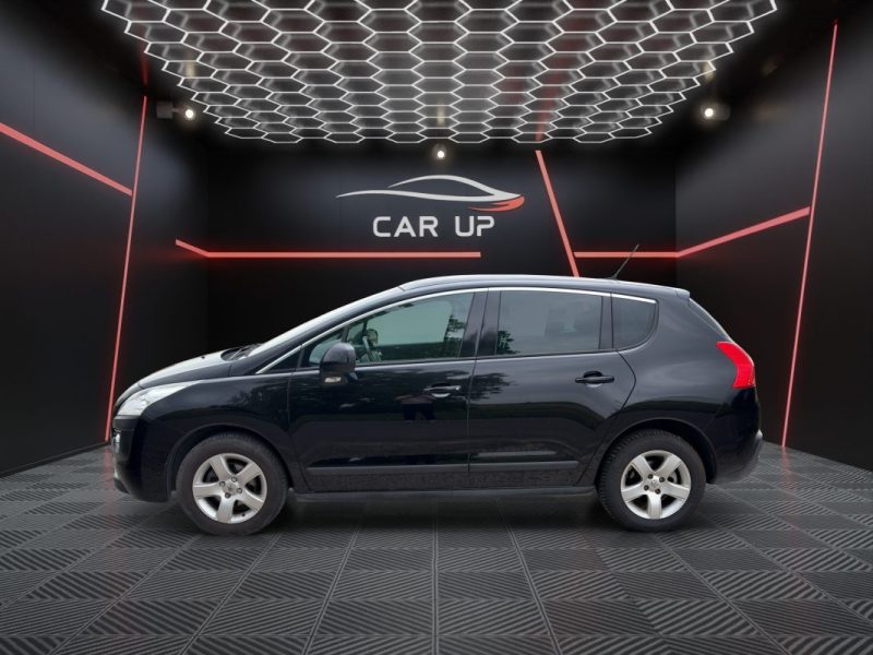 PEUGEOT 3008 1.6 HDI 110 cv Allure / Toit panoramique