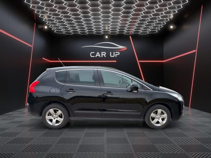 PEUGEOT 3008 1.6 HDI 110 cv Allure / Toit panoramique