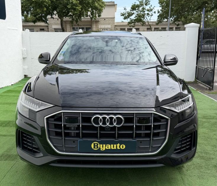 AUDI Q8 55 TFSI-E 381 QUATTRO AVUS ADVANCED TIPTRONIC   1 ERE MAIN  ORIGINE FRANCE GARANTIE 6 MOIS 