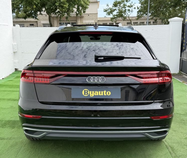 AUDI Q8 55 TFSI-E 381 QUATTRO AVUS ADVANCED TIPTRONIC   1 ERE MAIN  ORIGINE FRANCE GARANTIE 6 MOIS 