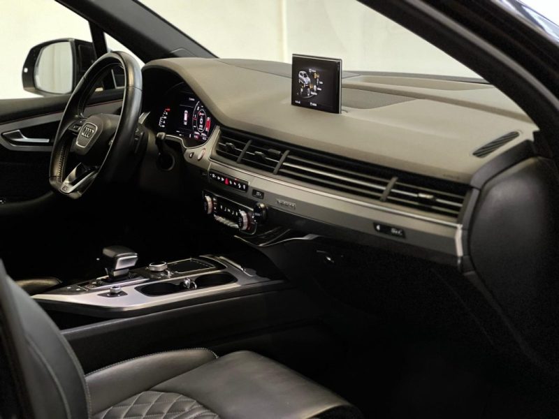 AUDI SQ7 4.0 TDI QUATTRO  435CH 7PLACE 
