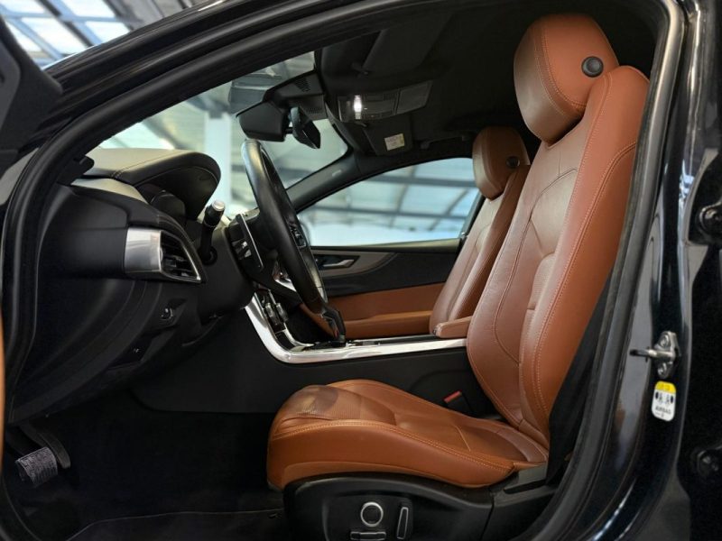 JAGUAR XE R-DYNAMIC 2.0 180CH R-Dynamic S AWD
