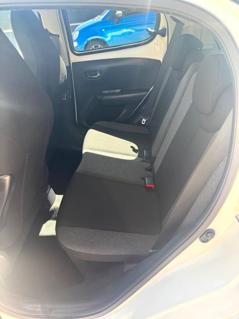 CITROEN C1  1.2 VTI 82 SHINE EDITION PREMIERE MAIN 2015