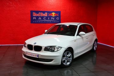 🟢 CarPlay Bmw serie 1 118 D 143 cv Ecran Gps Bluetooth Sièges chauffants Waze Netflix