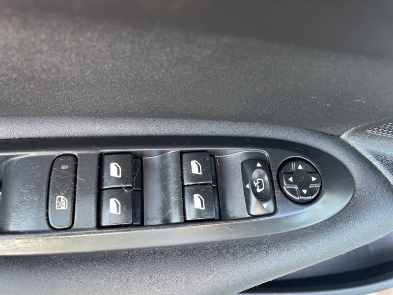 CITROEN C4 1.6 HDI 110 CV   GARANTIE 3/12 MOIS 2011