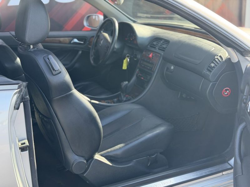 MERCEDES CLK 200K AVANTGARDE 2003