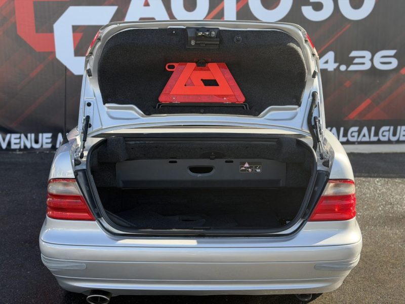 MERCEDES CLK 200K AVANTGARDE 2003