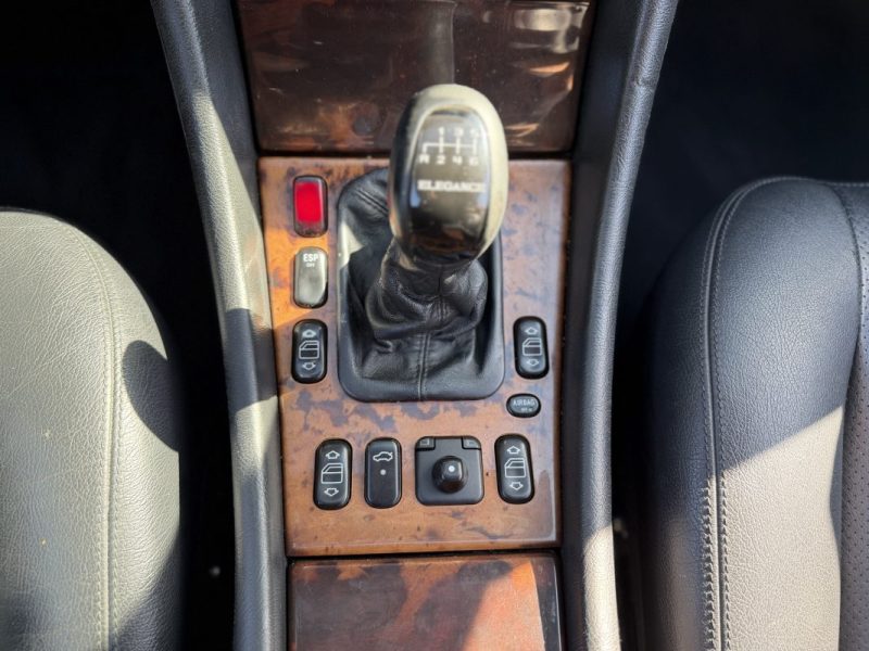 MERCEDES CLK 200K AVANTGARDE 2003