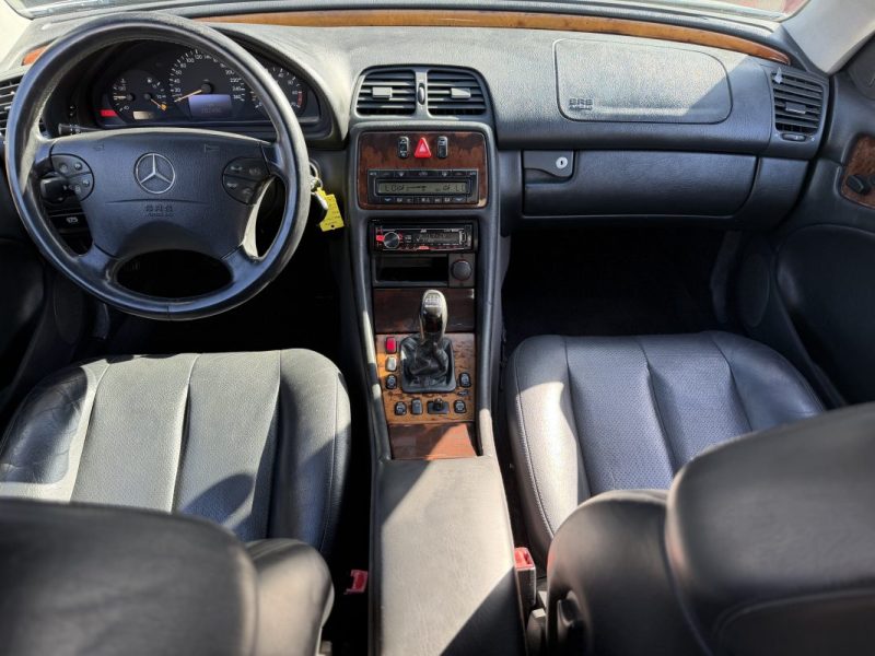 MERCEDES CLK 200K AVANTGARDE 2003