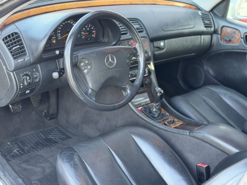 MERCEDES CLK 200K AVANTGARDE 2003