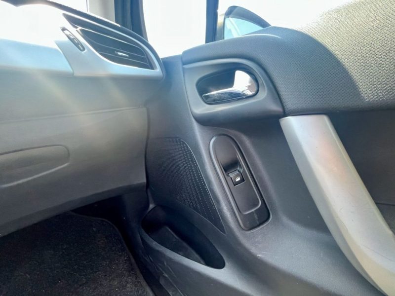 CITROËN C3 II  1.4 HDI 70