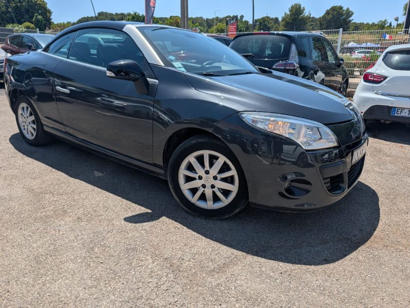 RENAULT MEGANEIII CC 1.9 DCI 130 DYNAMIQUE 2012