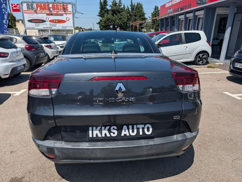 RENAULT MEGANEIII CC 1.9 DCI 130 DYNAMIQUE 2012