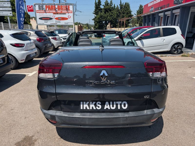 RENAULT MEGANEIII CC 1.9 DCI 130 DYNAMIQUE 2012