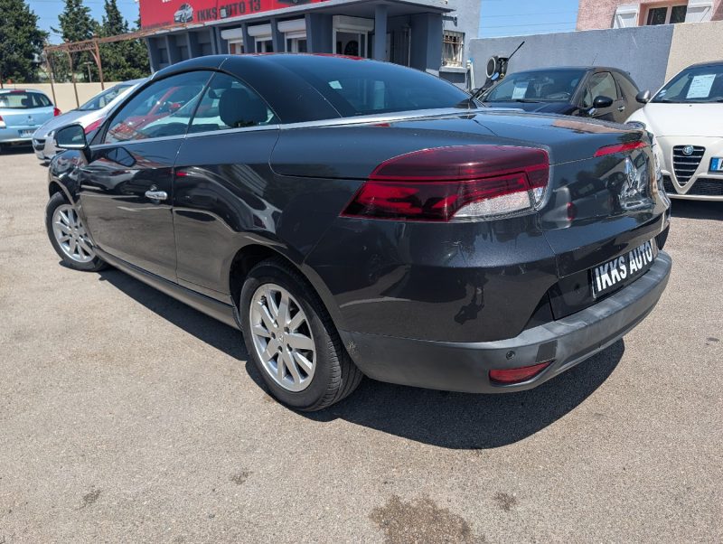 RENAULT MEGANEIII CC 1.9 DCI 130 DYNAMIQUE 2012