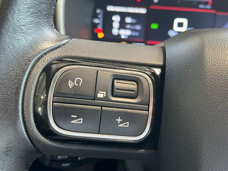 🔹Citroën C5 Aircross 1.5 Bluehdi 131 Ch C-Series📸 Caméra de recul 360°🍏 Apple CarPlay🛡️ Garantie