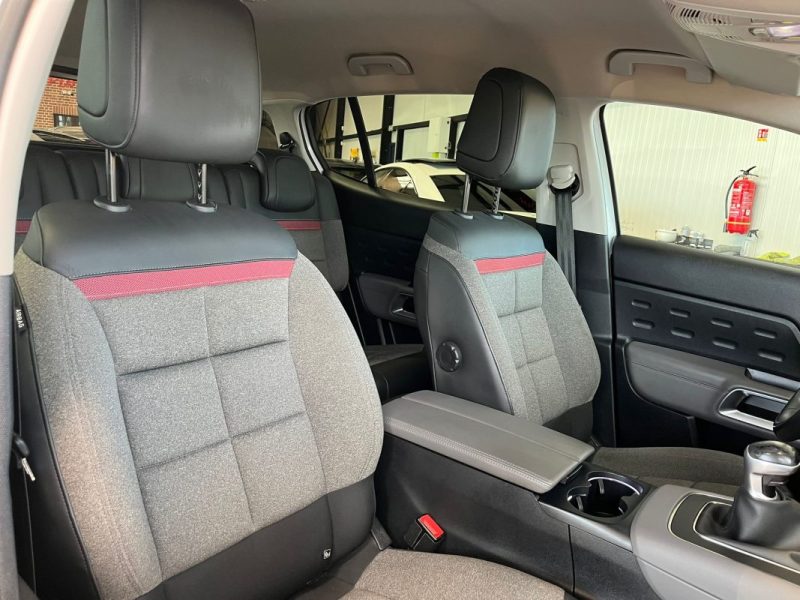 🔹Citroën C5 Aircross 1.5 Bluehdi 131 Ch C-Series📸 Caméra de recul 360°🍏 Apple CarPlay🛡️ Garantie